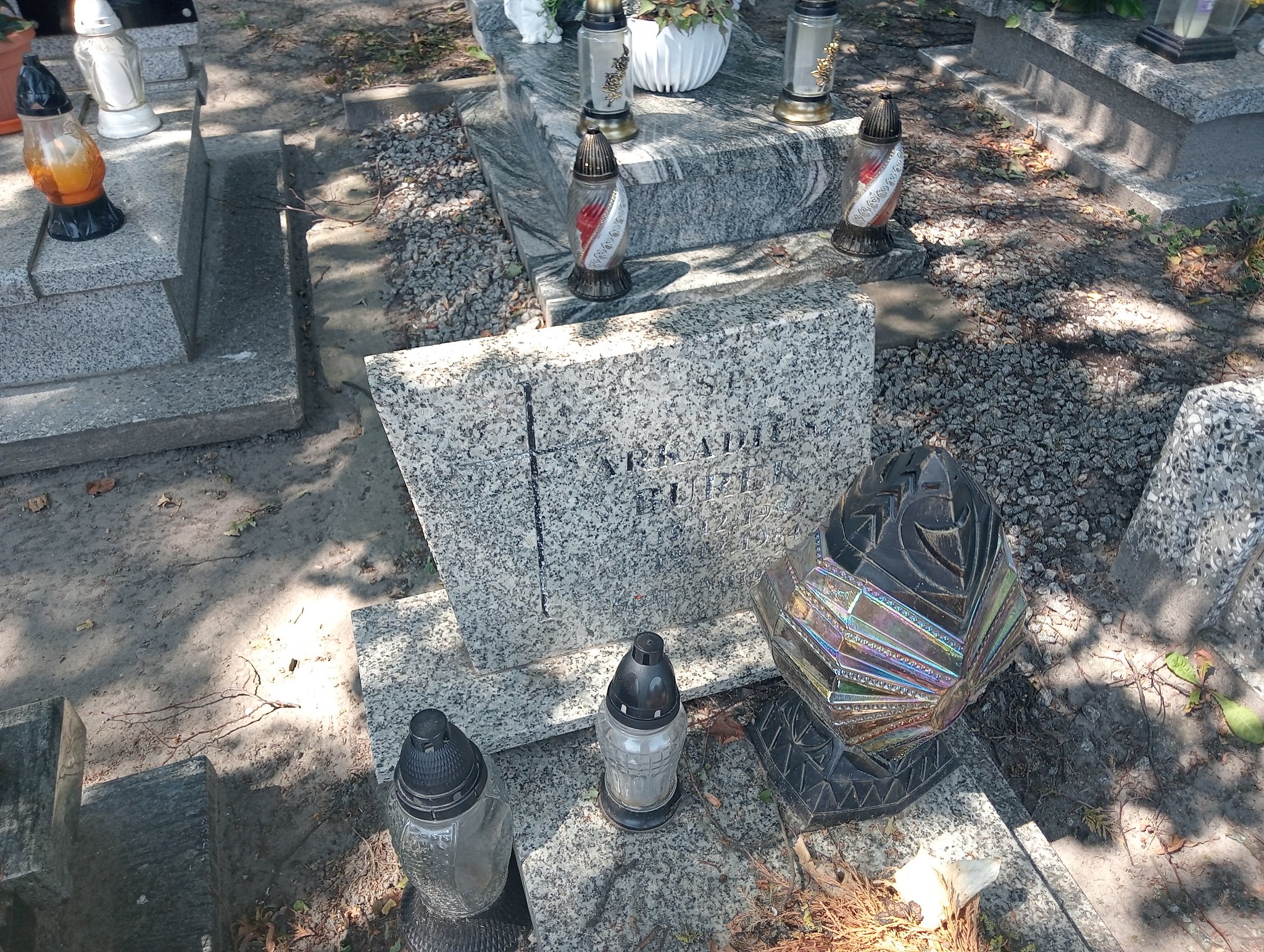 Arkadiusz Burek 1984 Piecki - Grobonet - Wyszukiwarka osób pochowanych